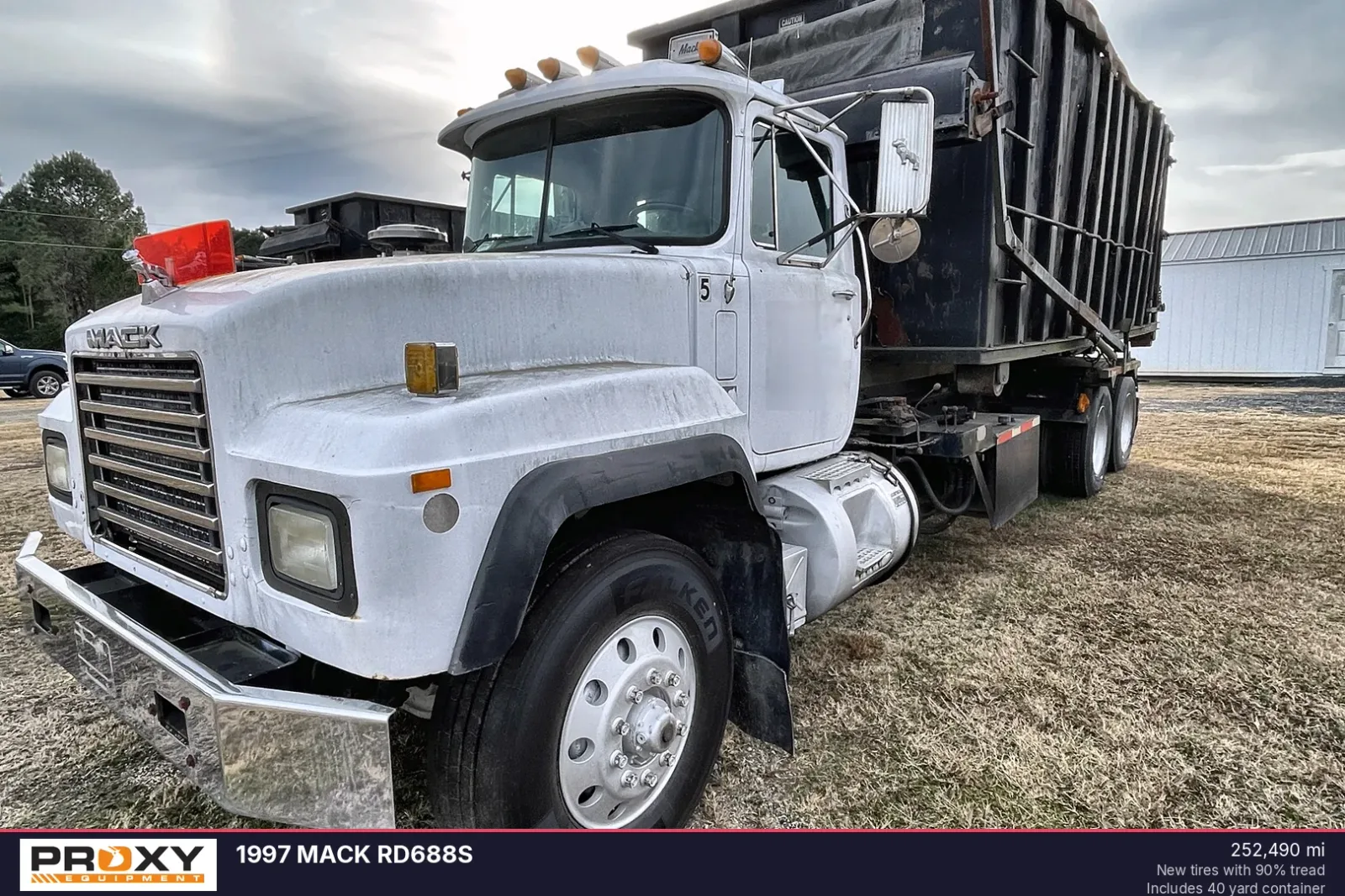 1997 MACK RD688S
