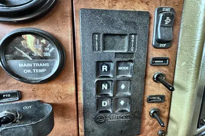2008 PETERBILT 340 - view 18 of 30