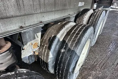 2019 MAC 30' End Dump - view 18 of 30