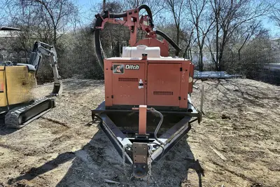 2016 Ditch Witch FX30 - view 6 of 18