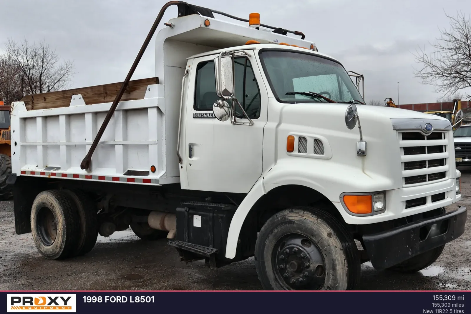 1998 FORD L8501