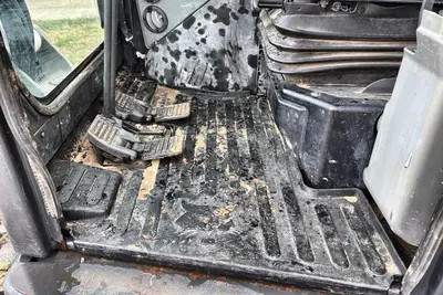 2018 Bobcat E50 - view 9 of 30