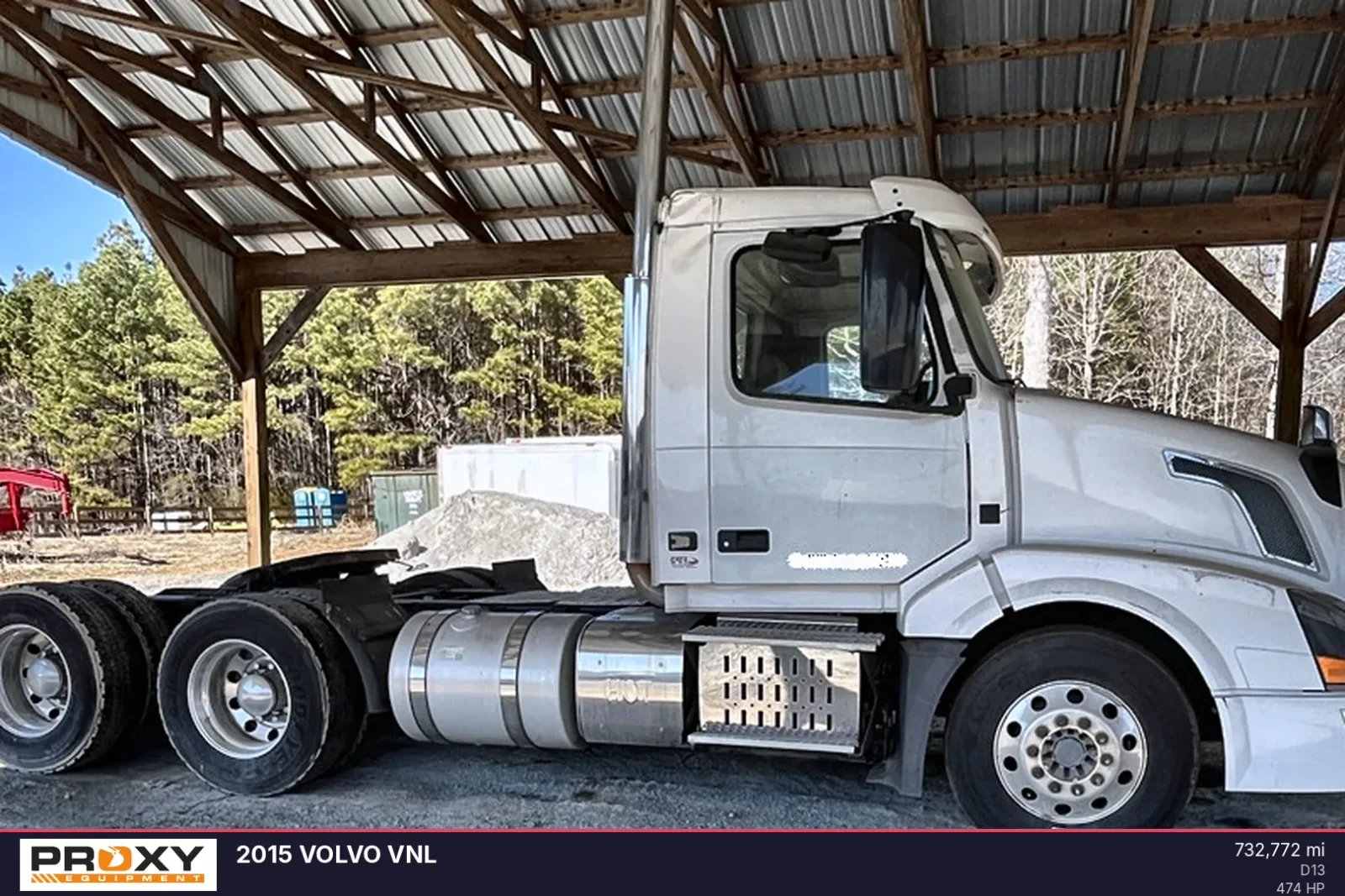 2015 VOLVO VNL