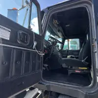 1998 MACK CL713 - view 15 of 46
