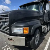 1998 MACK CL713 - view 8 of 46