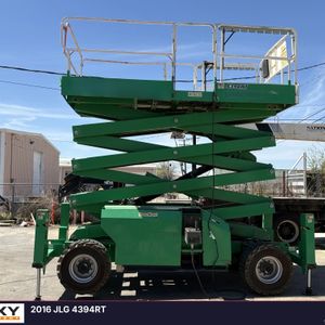2016 JLG 4394RT - view 6 of 34