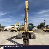 2005 Komatsu PC200LC-7L - view 3 of 43
