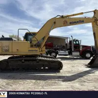 2005 Komatsu PC200LC-7L - view 5 of 43