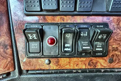 2004 WESTERN STAR 4900EX - view 20 of 30