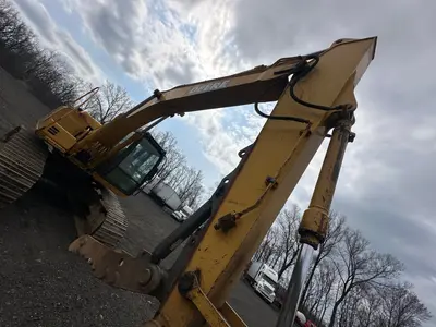 2006 DEERE 160C LC - view 19 of 30