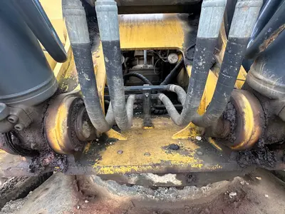 2010 DEERE 350D LC - view 20 of 30