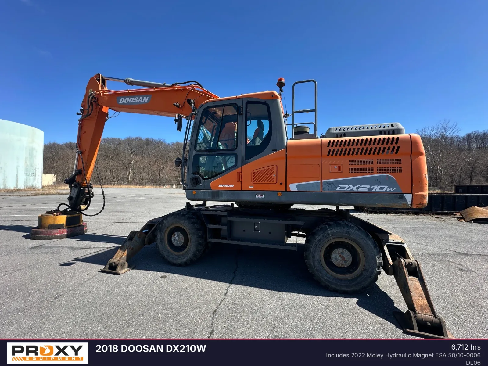 2018 DOOSAN DX210W