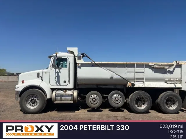 2004 PETERBILT 330