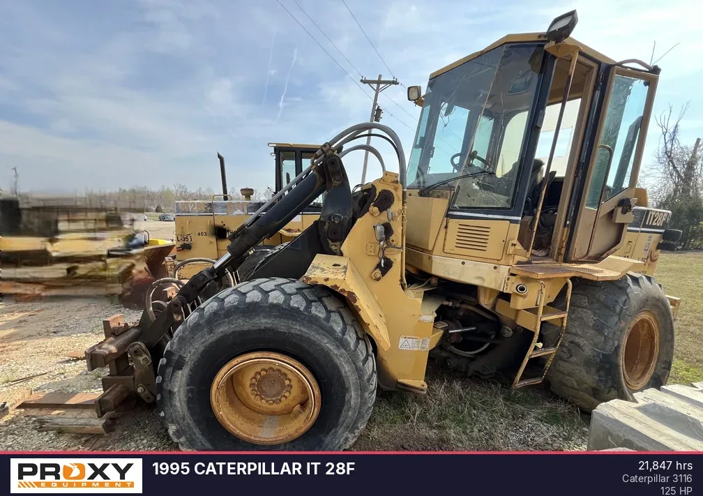 1995 CATERPILLAR IT 28F
