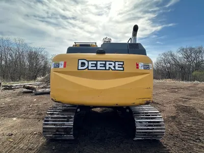 2016 DEERE 180G LC - view 7 of 47