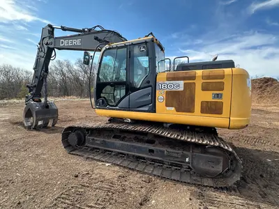 2016 DEERE 180G LC - view 9 of 47