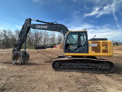 2016 DEERE 180G LC - view 10 of 47