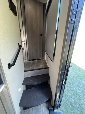 2020 Keystone Raptor 415 RP41520 - view 13 of 29