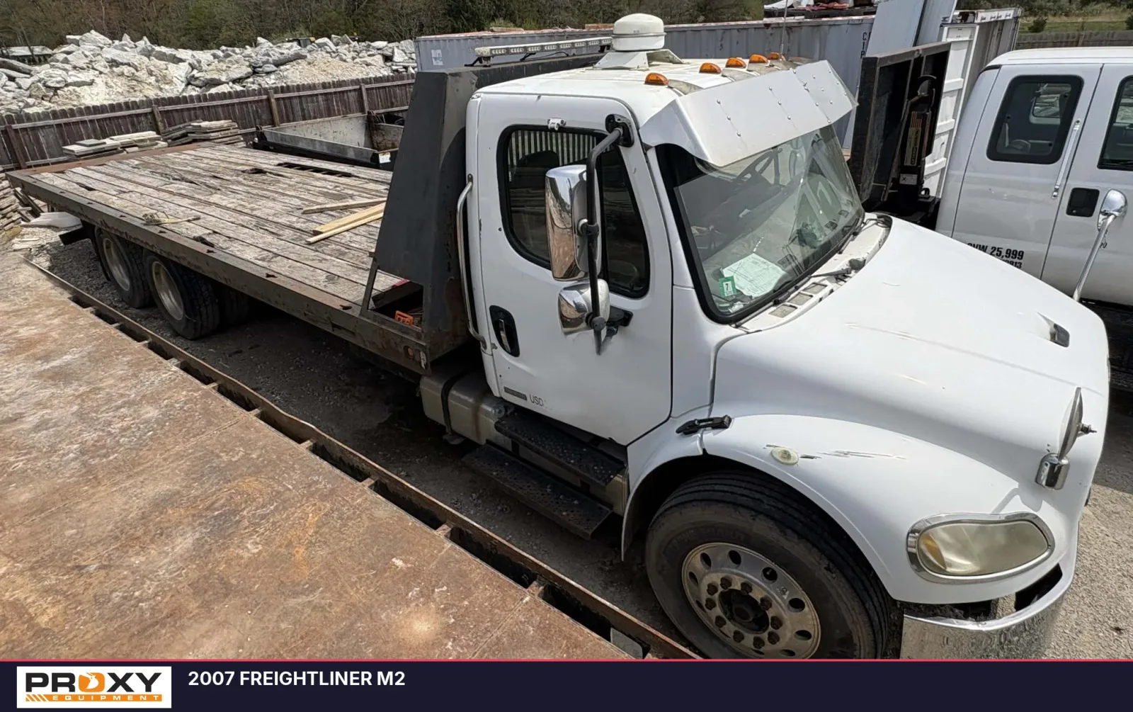 2007 FREIGHTLINER M2 106