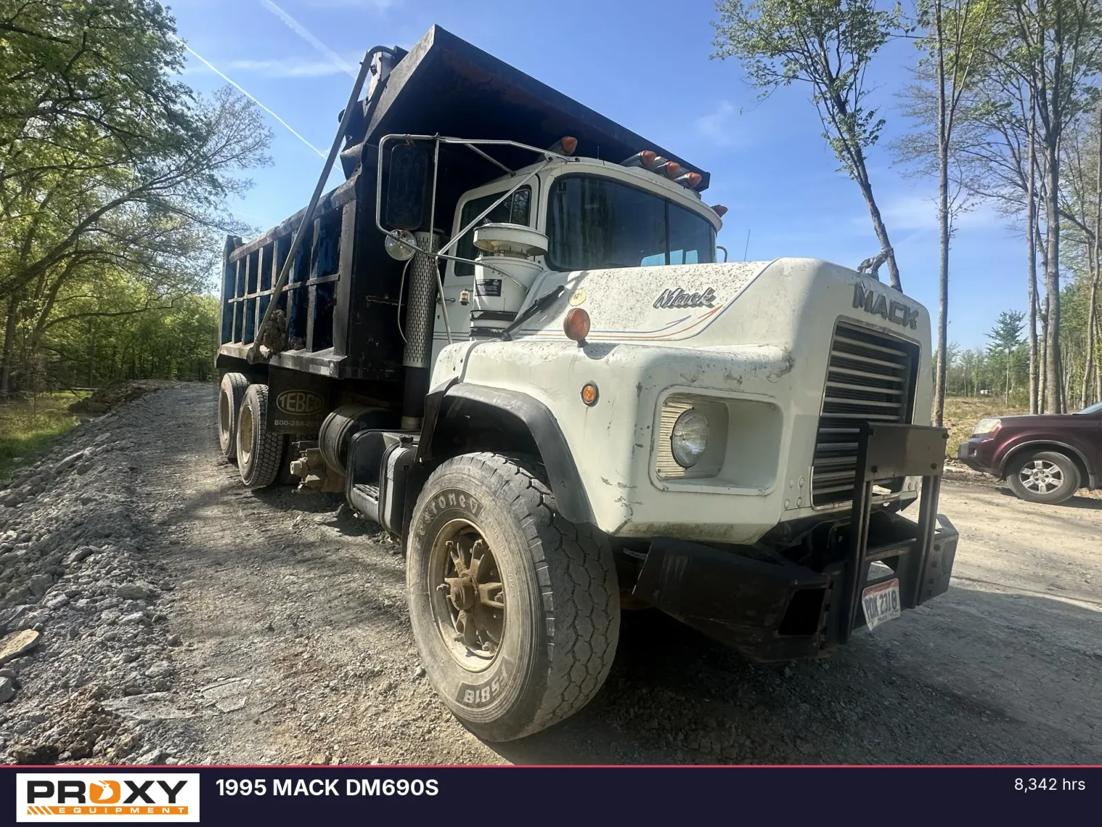 1995 MACK DM690S