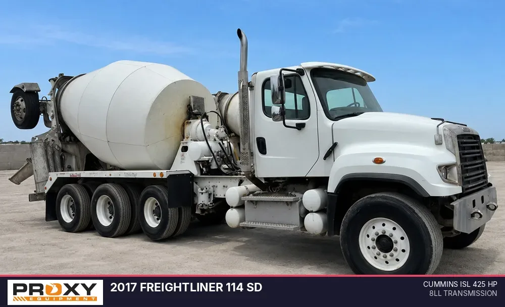 2017 FREIGHTLINER 114 SD