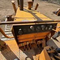 1984 Case 1150C - view 19 of 37
