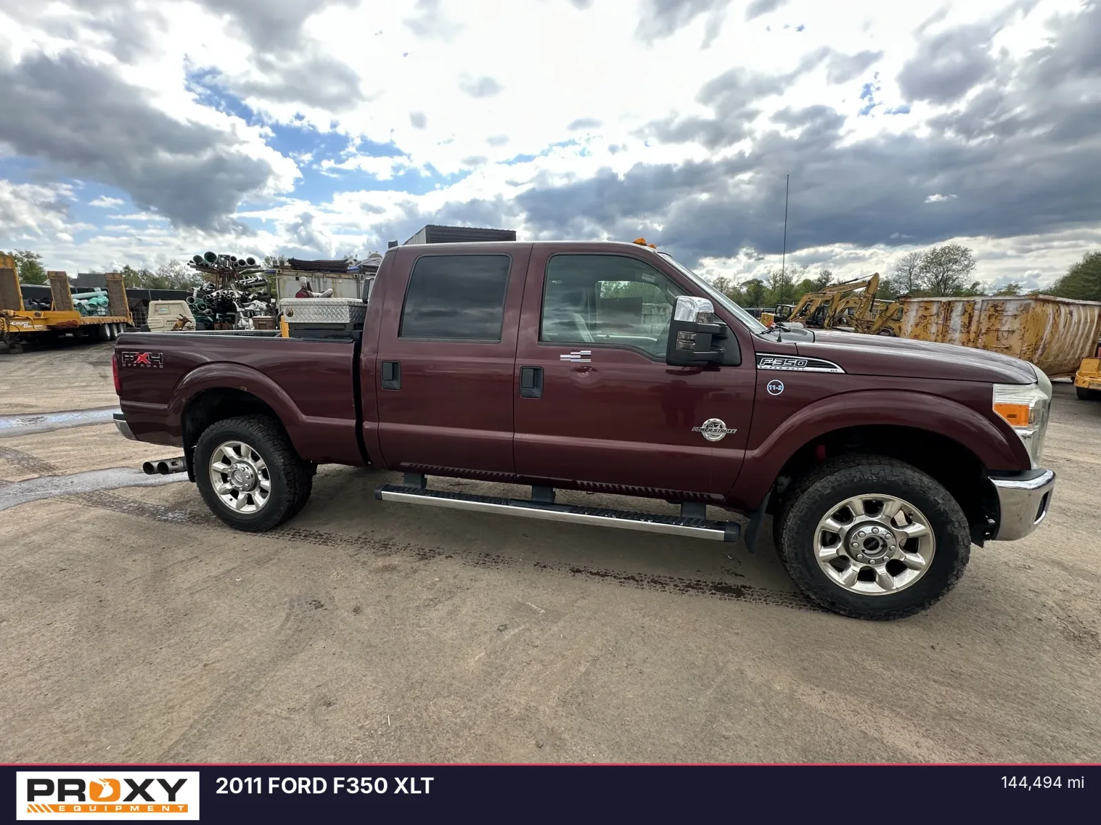 2011 FORD F350 XLT