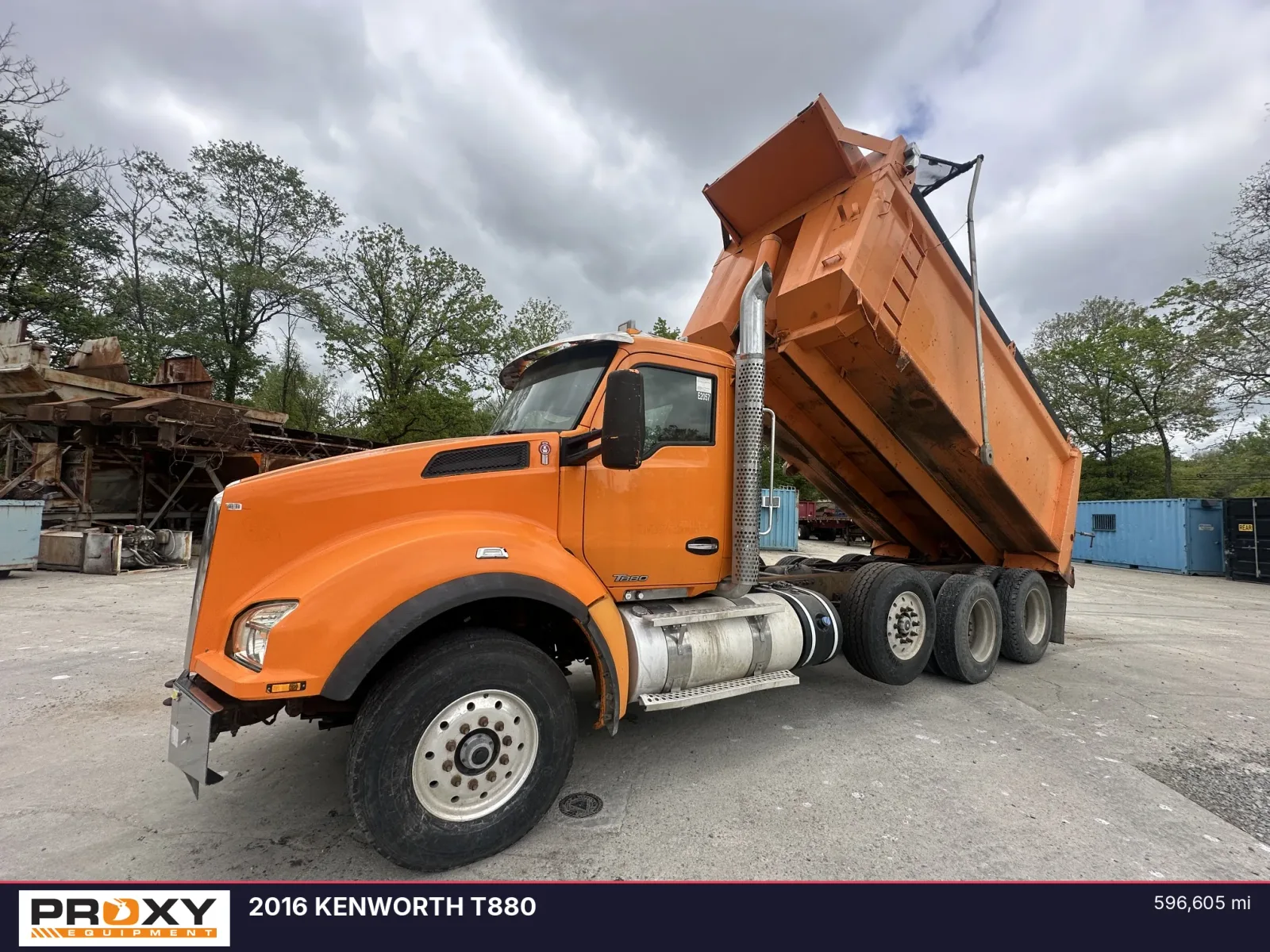2016 KENWORTH T880