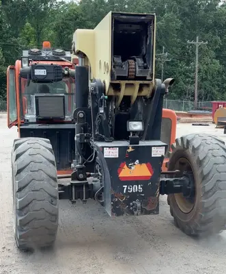 2016 JLG G15-44A - view 4 of 17