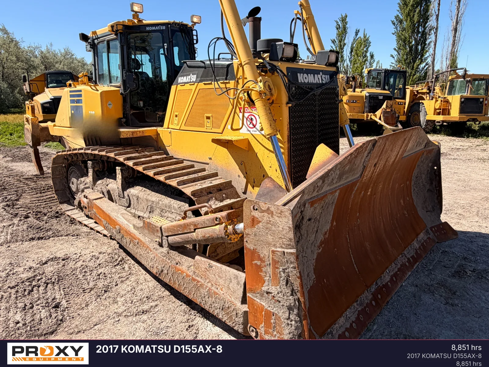 2017 KOMATSU D155AX-8
