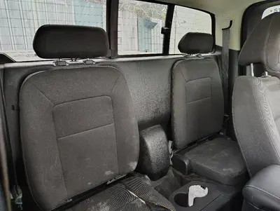 2019 CHEVROLET Colorado LT - view 11 of 36