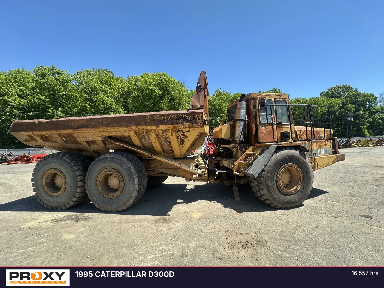 1995 CATERPILLAR D300D