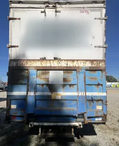 1992 INTERNATIONAL 4200 4X2 - view 8 of 40