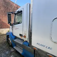 2008 VOLVO VNL64T430 - view 5 of 77
