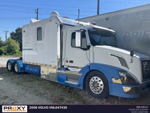 2008 VOLVO VNL64T430 - view 2 of 77
