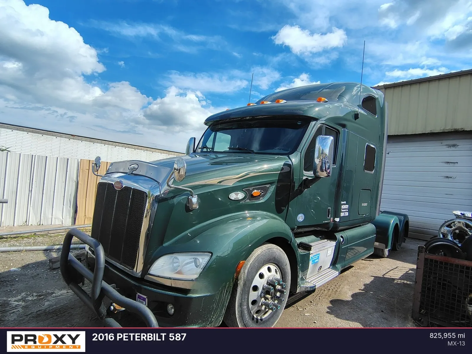 2016 PETERBILT 587
