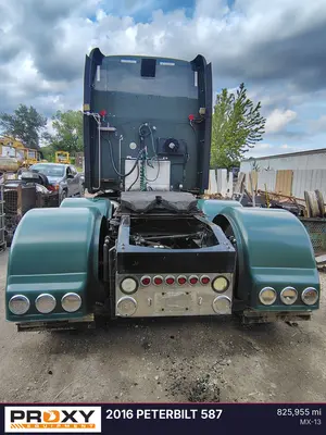 2016 PETERBILT 587 - view 6 of 35