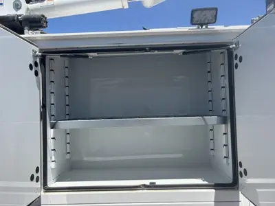 2022 CHEVROLET SILVERADO 6500HD - view 16 of 27