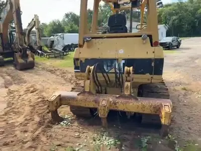 2002 CATERPILLAR D4G XL - view 11 of 11