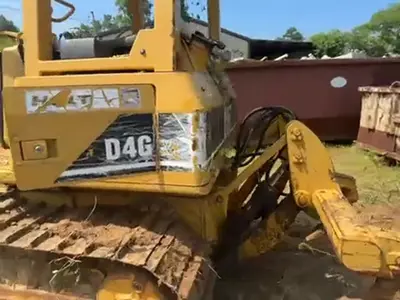2004 CATERPILLAR D4G XL - view 12 of 59