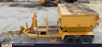 1995 SPAULDING Patch Trailer - view 3 of 16