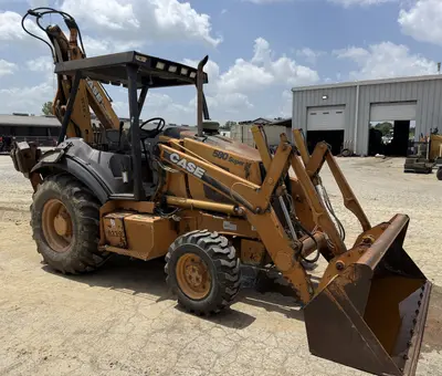 2003 CASE 580 Super M - view 8 of 24