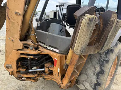 2003 CASE 580 Super M - view 20 of 25