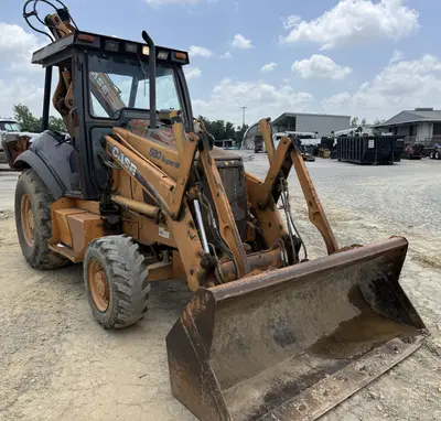 2003 CASE 580 Super M - view 9 of 25