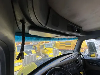 2016 PETERBILT 567 - view 10 of 41