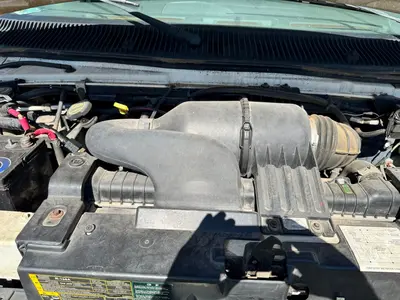 2004 FORD E350 FOUR WINDS RV - view 14 of 49