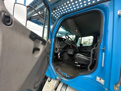 2015 FREIGHTLINER 114SD - view 11 of 35