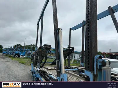 2015 FREIGHTLINER 114SD - view 4 of 35