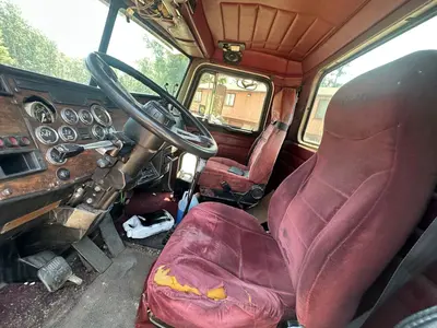 1994 PETERBILT 379 - view 16 of 28