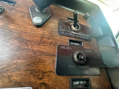 1994 PETERBILT 379 - view 20 of 28